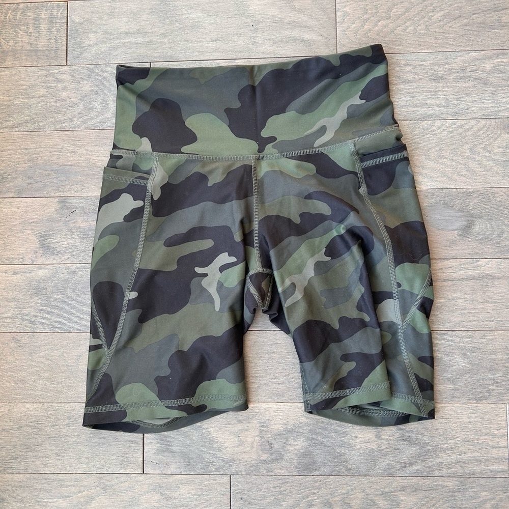 Old Navy Camouflage Athletic Shorts